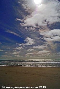 1h- Hokitika Beach NZ