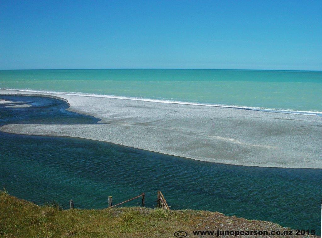 2i - Ashburton NZ, River mouth - beautiful day - Copy